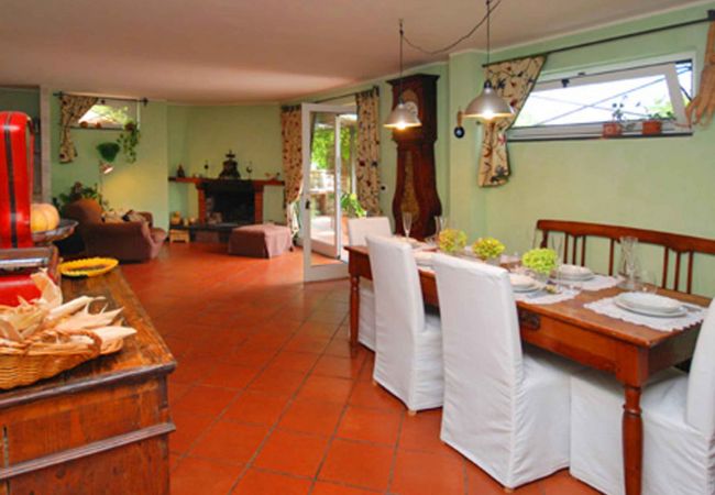 Villa in Bolano - Villa Goa