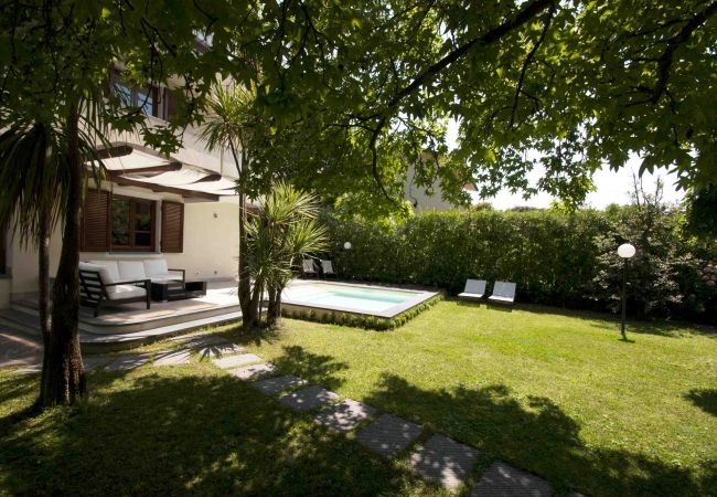 Villa in Forte dei Marmi - Villa Bianca