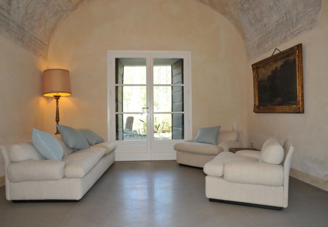 Villa in Luni Mare - Villa Linda 12 Pax